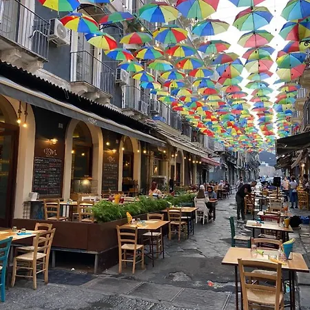 22 In Centro Storico - Katania