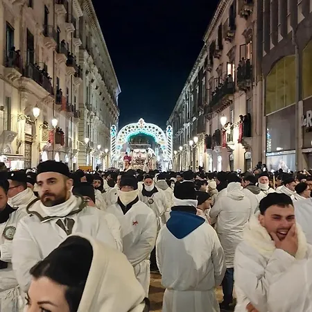 22 In Centro Storico - * קטאניה